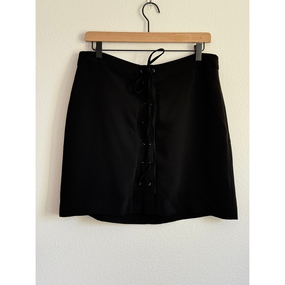 Madewell Mini Skirt 12 Black Edgy Lace Up Front Grommet A-Line Boho Festival